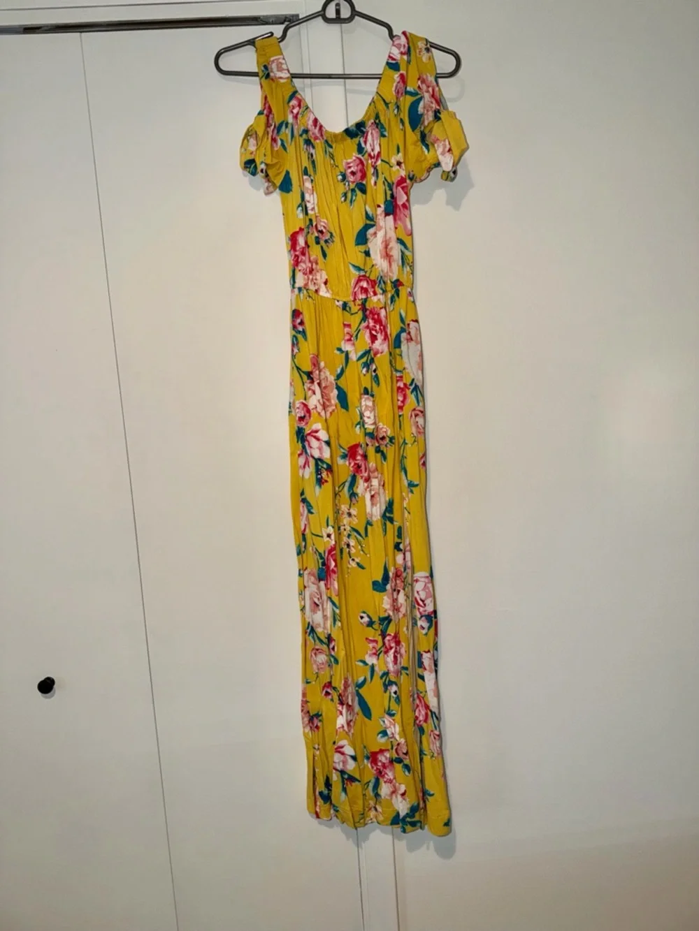Band of Gypsies Yellow Floral Maxi Dress Off Shoulder - Picture 6 of 7